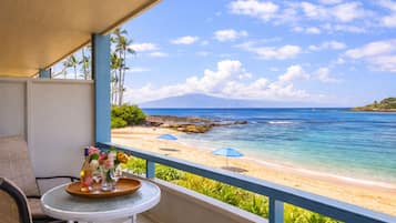 Villa (Studio, Oceanfront, Sleeps 2(NAB-107)) | View from room