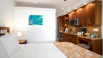 Villa (Studio, Oceanfront, Sleeps 2(NAB-107))