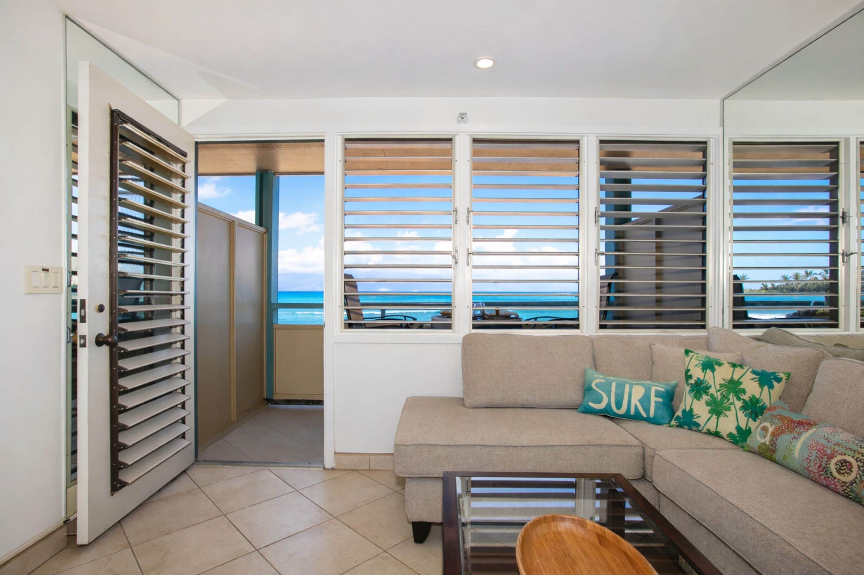 Villa (Studio, Oceanfront, Sleeps 2(NAB-107)) | Wohnbereich