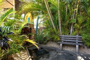 Condo (0 Bedroom) | Ngoại thất