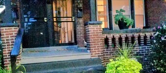 Charm near Cleve Clinic/CWRU/UH - Larchmere Blvd w/Porch