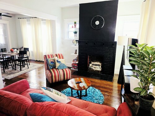 Charm near Cleve Clinic/CWRU/UH - Larchmere Blvd w/Porch
