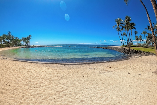 Private beach, beach towels