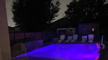 Outdoor pool, a heated pool