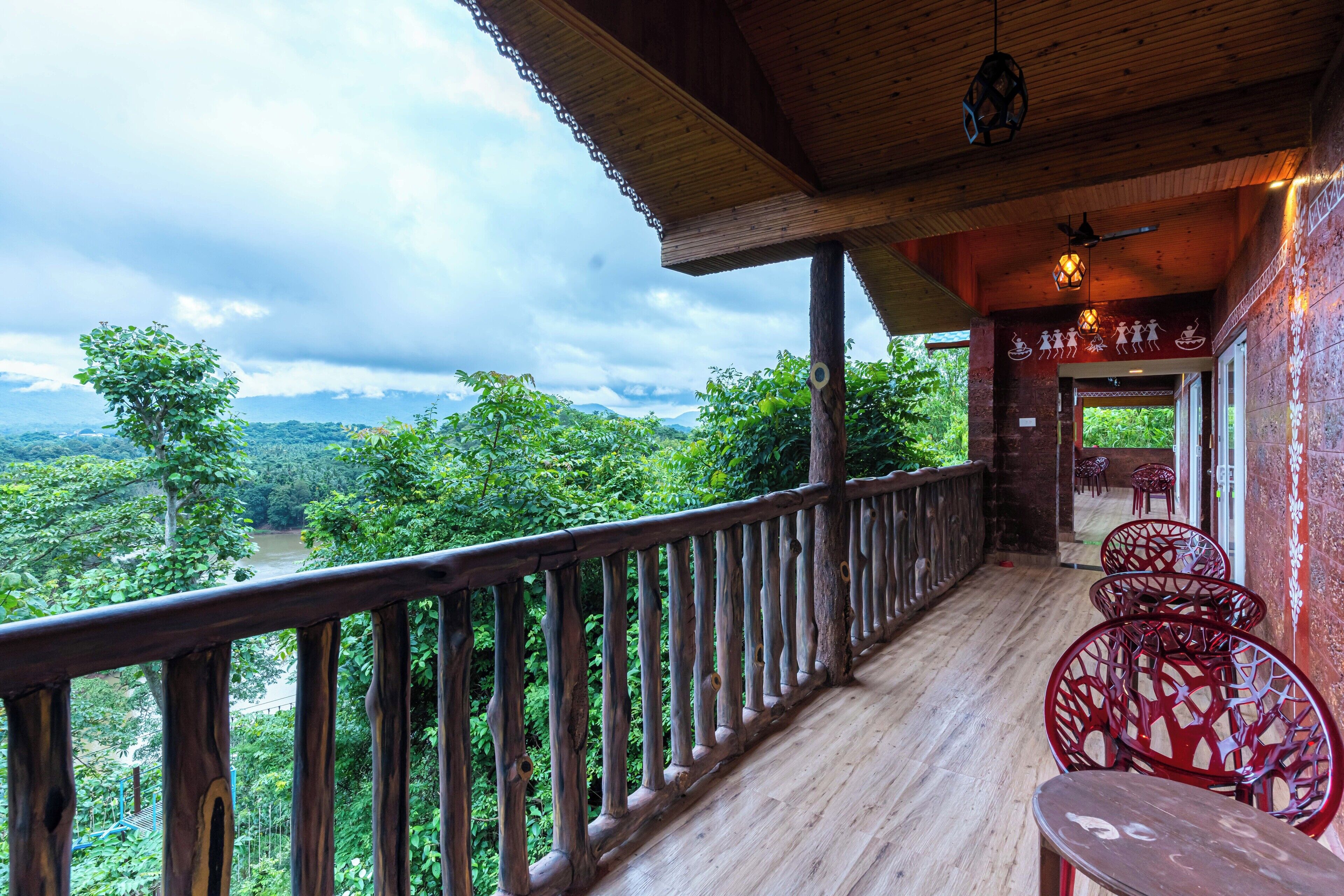 디럭스 더블룸, 발코니 | 책상, 다리미/다리미판, 간이 침대, 침대 시트