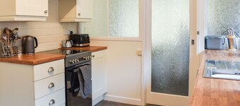 2 bedroom accommodation in Rhyl