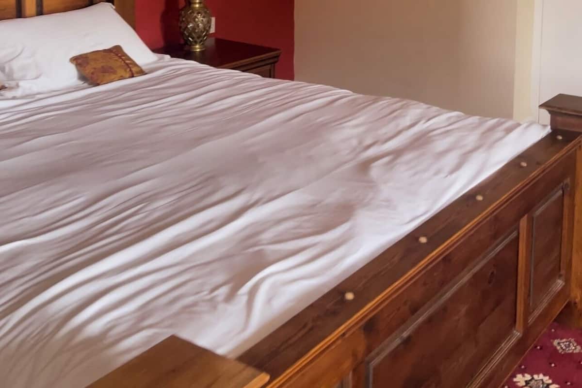 Executive Double Room | Free WiFi