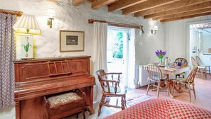 Interior - 3 bedroom accommodation in Helston & The Lizard (The Lizard, near Falmouth)