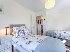 4 dormitorios, wifi gratis, ropa de cama