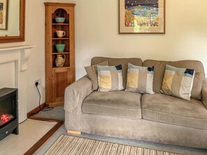Living area - 2 bedroom accommodation in Hayle (Hayle)