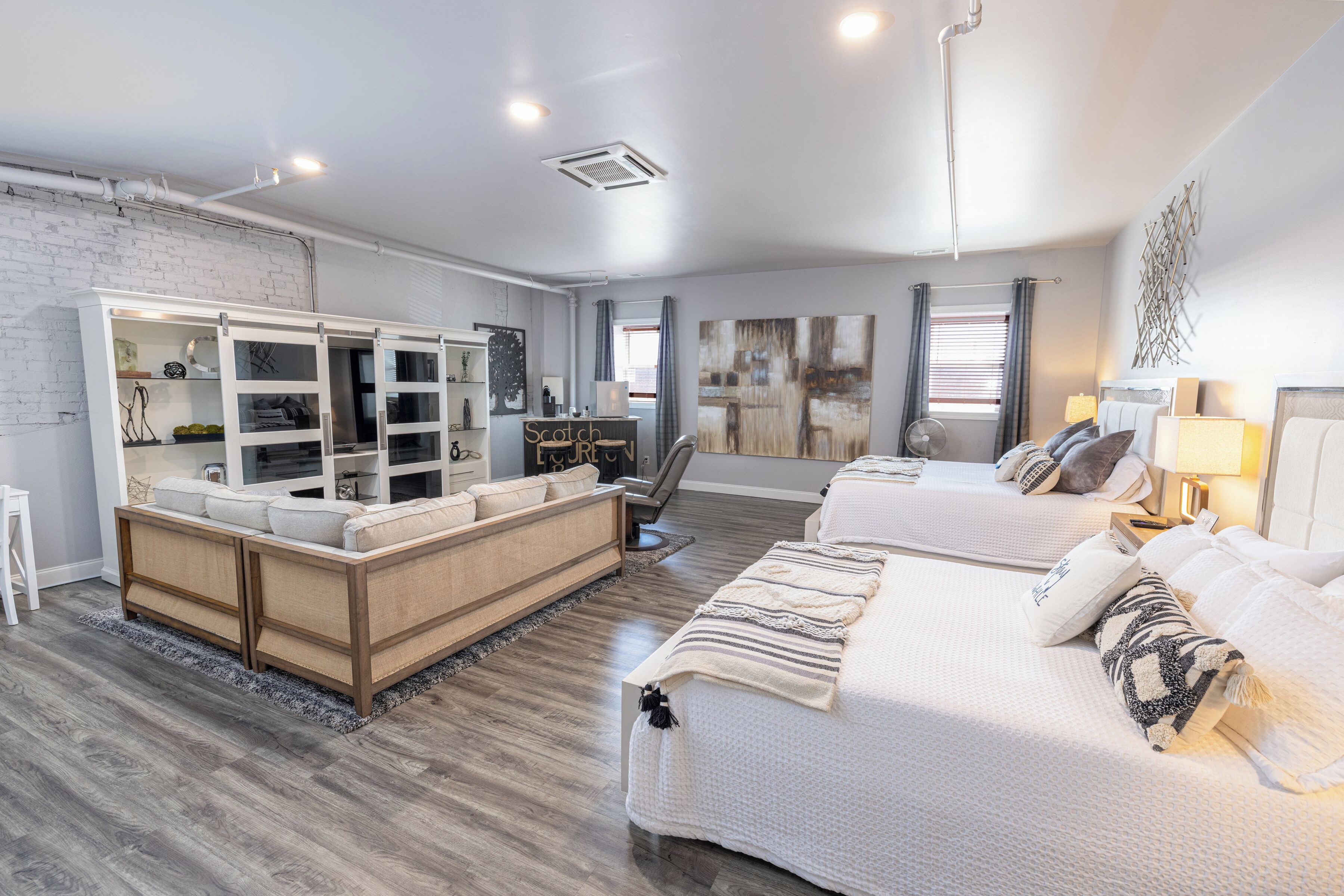 1 chambre, fer et planche à repasser, Wi-Fi, draps fournis