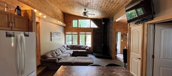 Lakefront retreat on Gull Lake