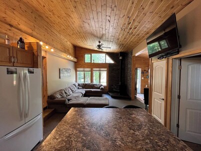 Lakefront retreat on Gull Lake