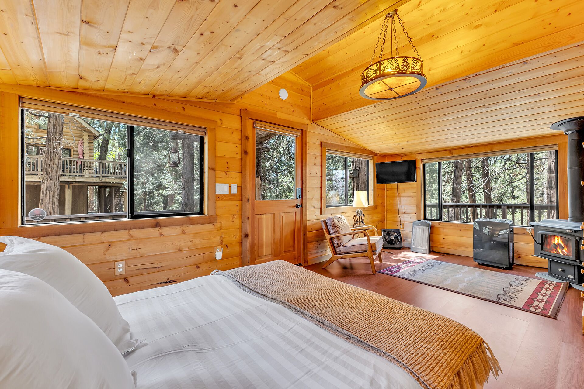 3 bedrooms, desk, free WiFi