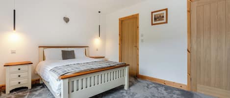 6 chambres, Wi-Fi gratuit, draps fournis
