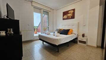 1 chambre, fer et planche à repasser, Wi-Fi gratuit, draps fournis