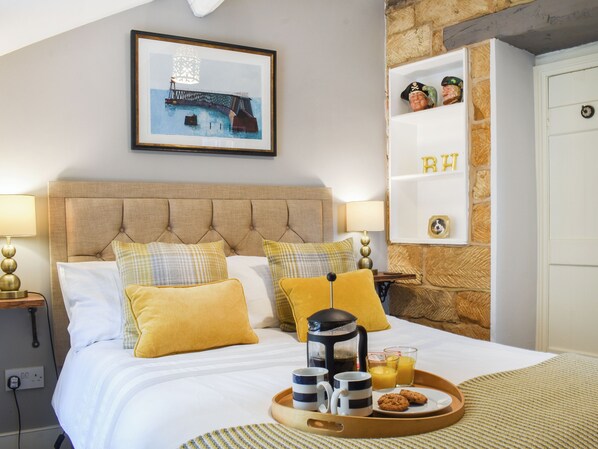 3 bedrooms, free WiFi, bed sheets