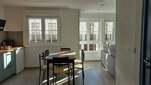 Casa Abeancos Apartamento en el Camino de Santiago-melide