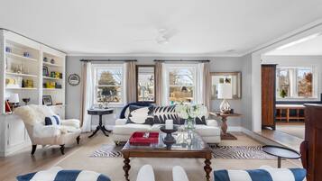 Smart TV, fireplace, printers