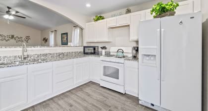 Charming "Home Away From Home"