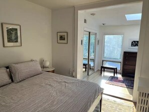 2 soverom, skrivebord, wi-fi og sengetøy