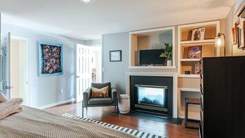 3 slaapkamers, een bureau, gratis wifi, beddengoed