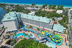 Exterior - Waterfront, Harbourside, Water Park, Beach, #8818 (Indian Rocks Beach)