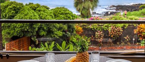 Appart'hôtel, 1 très grand lit (Holualoa Bay Villas 103) | Restauration extérieure