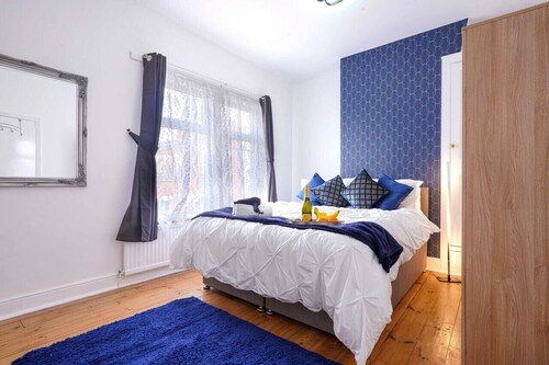 City Centre House - Parking, Fast Wi-Fi & SmartTVs