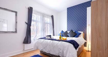 City Centre House - Parking, Fast Wi-Fi & SmartTVs