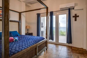 11 quartos, ferros/tábuas de passar roupa, berço de viagem, Wi-Fi