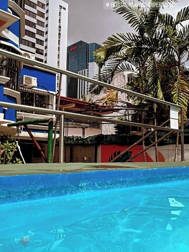 Hostal de Lujo en el Centro de la Ciudad Cerca de Centros Comerciales y Más!!!