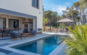 Pool - Awesome home in Pasman (Pasman)
