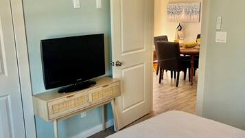 4 間睡房、熨斗/熨衫板、免費 Wi-Fi、床單