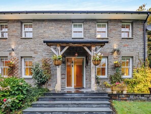 Exterior detail - 3 bedroom accommodation in LLanymawddwy, near Machynlleth (LLanymawddwy, near Machynlleth)