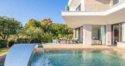 4 bedroom gorgeous home in Zaton