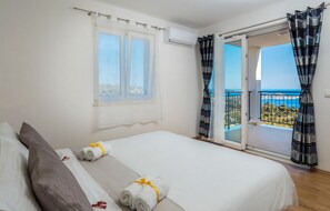 4 Schlafzimmer, Reisekinderbett, kostenloses WLAN, Bettwäsche