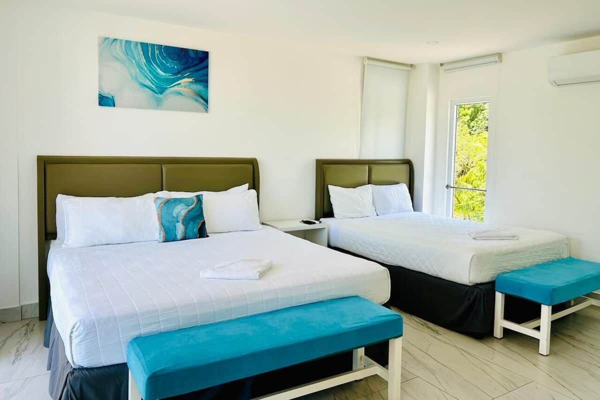 Deluxe Double Room | Premium bedding, in-room safe, desk, blackout drapes