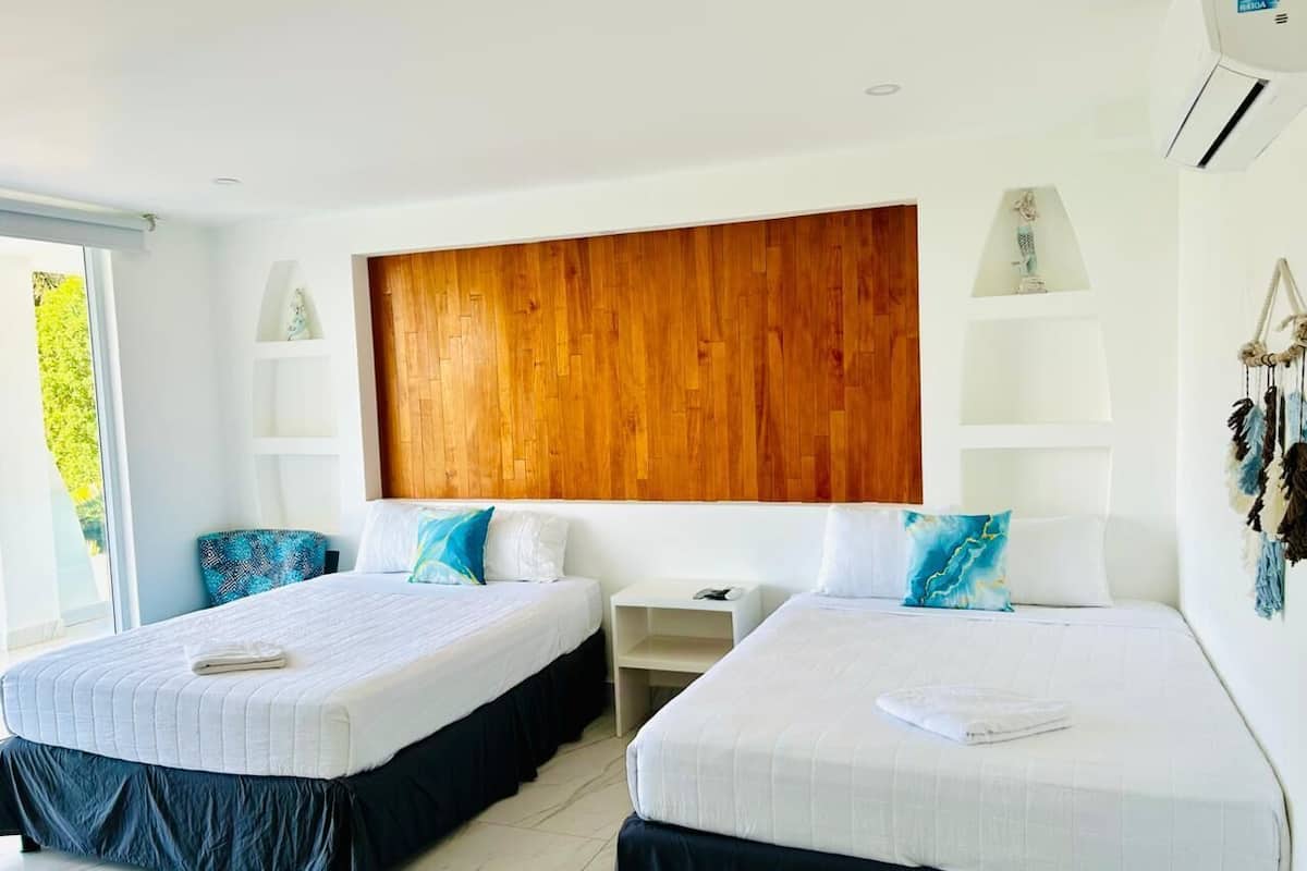 Deluxe Double Room | Premium bedding, in-room safe, desk, blackout drapes