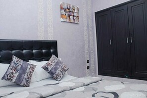 1 多间卧室、熨斗/熨衣板、WiFi、床单