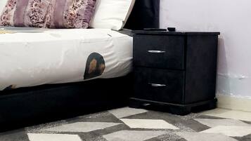 1 chambre, fer et planche Ă  repasser, Wi-Fi, draps fournis