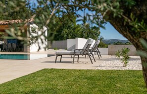Terrace/patio - Luxurious home in Rebici (Rebici)
