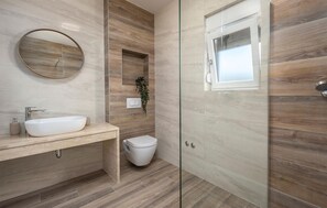 Bathtub, hair dryer