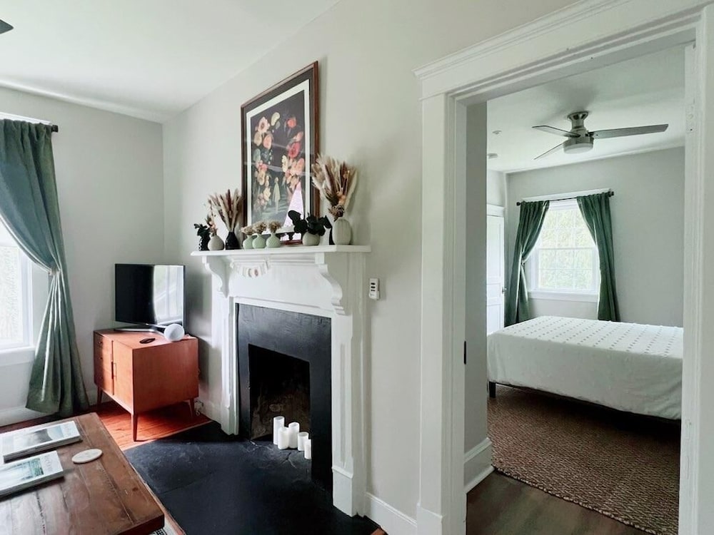 Hometract Cottage, Historic Property, UVA/Charlottesville/Ivy