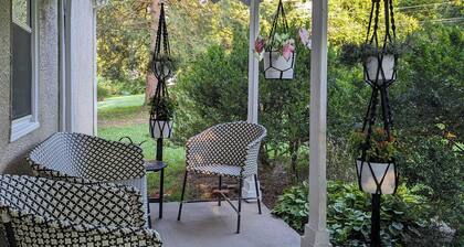 Hometract Cottage, Historic Property, UVA/Charlottesville/Ivy