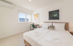 3 habitaciones, cuna de viaje, wifi gratis y ropa de cama 