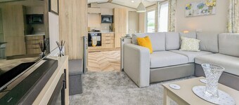 Stonewood Country Lodge