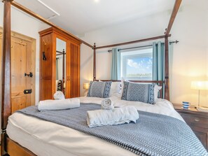 4 間睡房、免費 Wi-Fi、床單