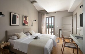 4 Schlafzimmer, Reisekinderbett, kostenloses WLAN, Bettwäsche