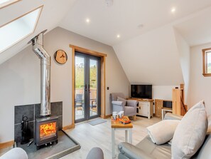 Fireplace - 2 bedroom accommodation in Foxhole, near Beauly (Foxhole, near Beauly)